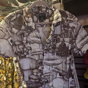 Mushroom Print Men's Shirt